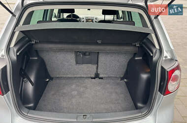 Хэтчбек Volkswagen Golf Plus 2012 в 
