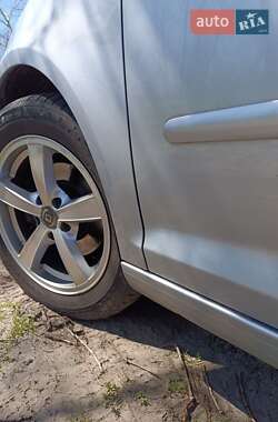 Хэтчбек Volkswagen Golf Plus 2008 в 