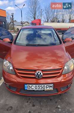 Хетчбек Volkswagen Golf Plus 2006 в 