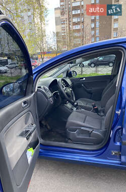 Хэтчбек Volkswagen Golf Plus 2005 в 