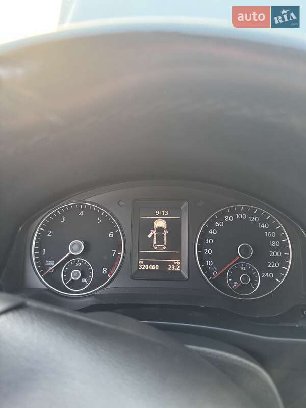 Хетчбек Volkswagen Golf Plus 2012 в Городку