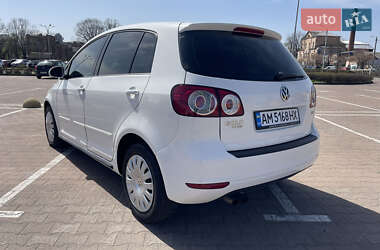 Хэтчбек Volkswagen Golf Plus 2010 в 