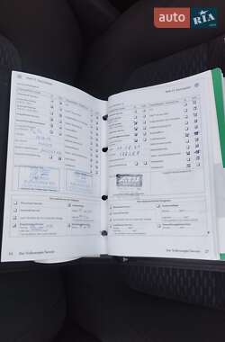 Хетчбек Volkswagen Golf Plus 2009 в 