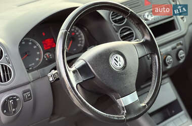 Хетчбек Volkswagen Golf Plus 2008 в 