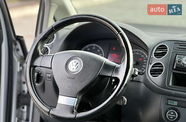 Хетчбек Volkswagen Golf Plus 2008 в 