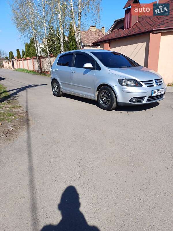 Хетчбек Volkswagen Golf Plus 2005 в Хмельницькому