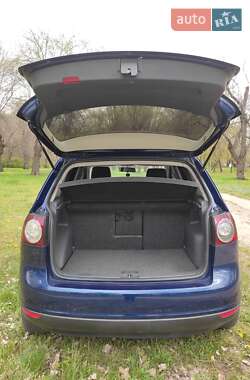 Хэтчбек Volkswagen Golf Plus 2005 в 