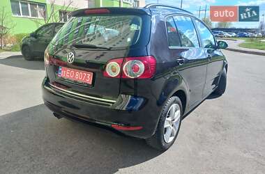 Хетчбек Volkswagen Golf Plus 2009 в 