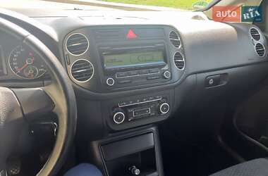 Хетчбек Volkswagen Golf Plus 2009 в 