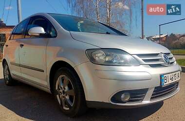 Хэтчбек Volkswagen Golf Plus 2005 в 