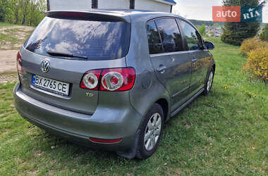 Хетчбек Volkswagen Golf Plus 2011 в 