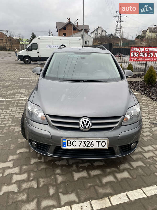 Хетчбек Volkswagen Golf Plus 2008 в Львові