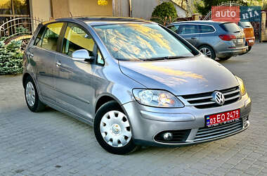 Хэтчбек Volkswagen Golf Plus 2008 в 