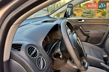 Хэтчбек Volkswagen Golf Plus 2008 в 