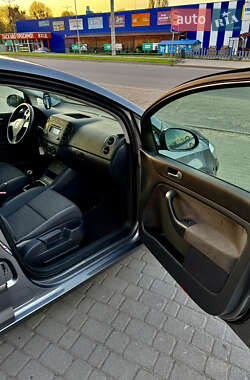Хэтчбек Volkswagen Golf Plus 2008 в 
