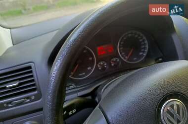 Хетчбек Volkswagen Golf Plus 2007 в 