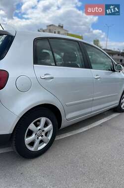 Хетчбек Volkswagen Golf Plus 2005 в 