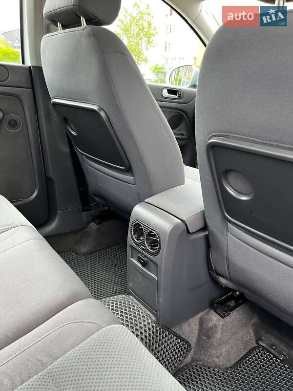 Хэтчбек Volkswagen Golf Plus 2005 в Ивано-Франковске