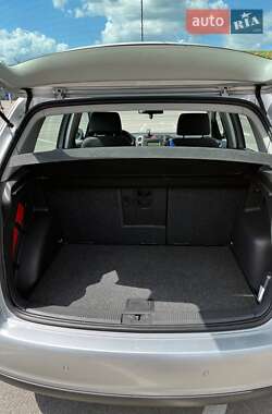 Хетчбек Volkswagen Golf Plus 2005 в 