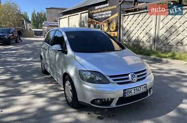 Хетчбек Volkswagen Golf Plus 2006 в 