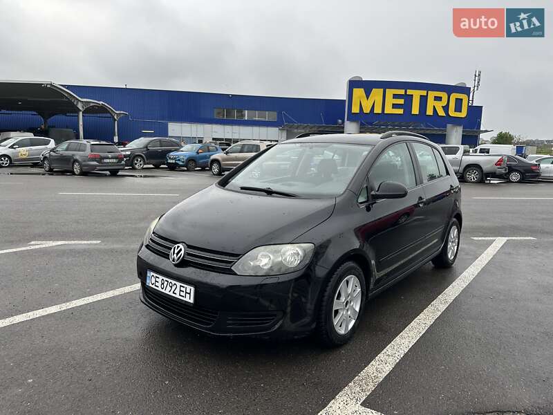 Хетчбек Volkswagen Golf Plus 2009 в Чернівцях