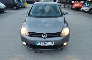 Хетчбек Volkswagen Golf Plus 2009 в 
