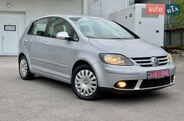 Хетчбек Volkswagen Golf Plus 2007 в 