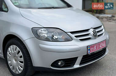 Хетчбек Volkswagen Golf Plus 2007 в 