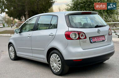 Хетчбек Volkswagen Golf Plus 2007 в 