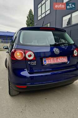 Хэтчбек Volkswagen Golf Plus 2008 в 