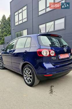 Хэтчбек Volkswagen Golf Plus 2008 в 