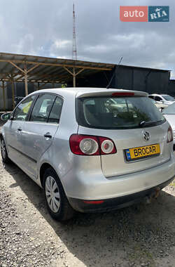 Хэтчбек Volkswagen Golf Plus 2005 в 