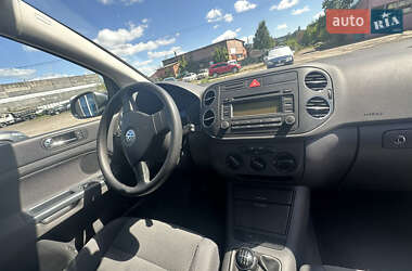 Хэтчбек Volkswagen Golf Plus 2005 в 