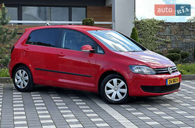Хетчбек Volkswagen Golf Plus 2012 в 