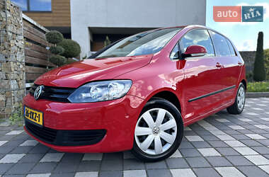 Хетчбек Volkswagen Golf Plus 2012 в 