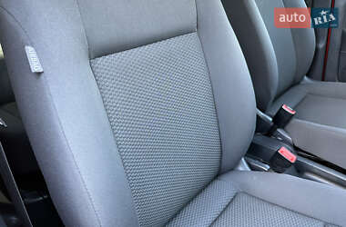 Хетчбек Volkswagen Golf Plus 2012 в 