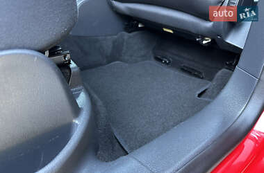 Хетчбек Volkswagen Golf Plus 2012 в 