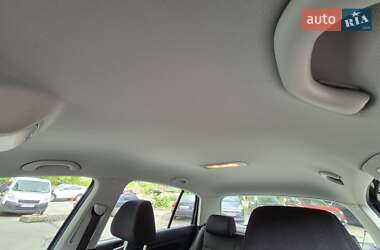 Хэтчбек Volkswagen Golf Plus 2009 в 