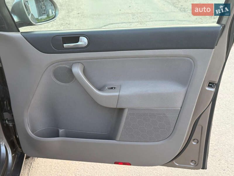Хетчбек Volkswagen Golf Plus 2009 в Вінниці