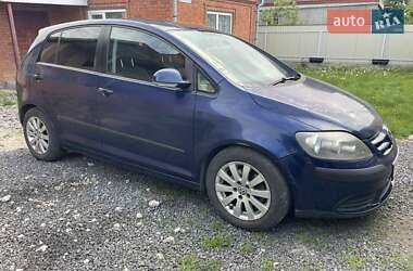Хетчбек Volkswagen Golf Plus 2005 в 