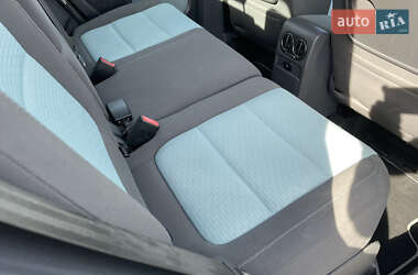 Хэтчбек Volkswagen Golf Plus 2008 в 