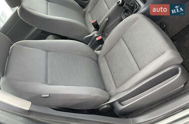 Хэтчбек Volkswagen Golf Plus 2005 в 
