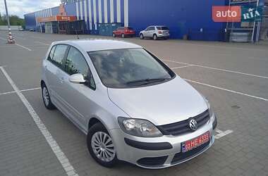 Хетчбек Volkswagen Golf Plus 2006 в 