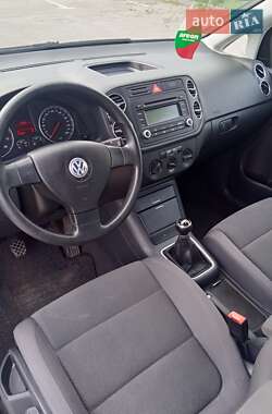 Хетчбек Volkswagen Golf Plus 2006 в 