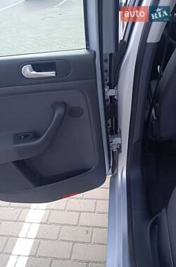 Хетчбек Volkswagen Golf Plus 2006 в 