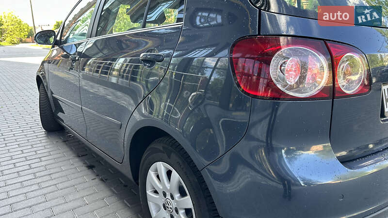 Хетчбек Volkswagen Golf Plus 2006 в Полтаві