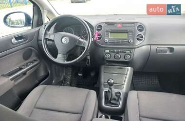 Хетчбек Volkswagen Golf Plus 2006 в 