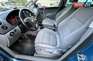 Хэтчбек Volkswagen Golf Plus 2005 в 