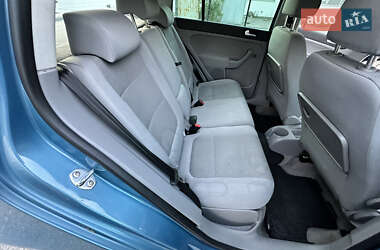 Хэтчбек Volkswagen Golf Plus 2005 в 