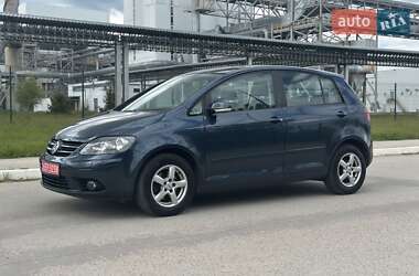 Хэтчбек Volkswagen Golf Plus 2007 в Коростене